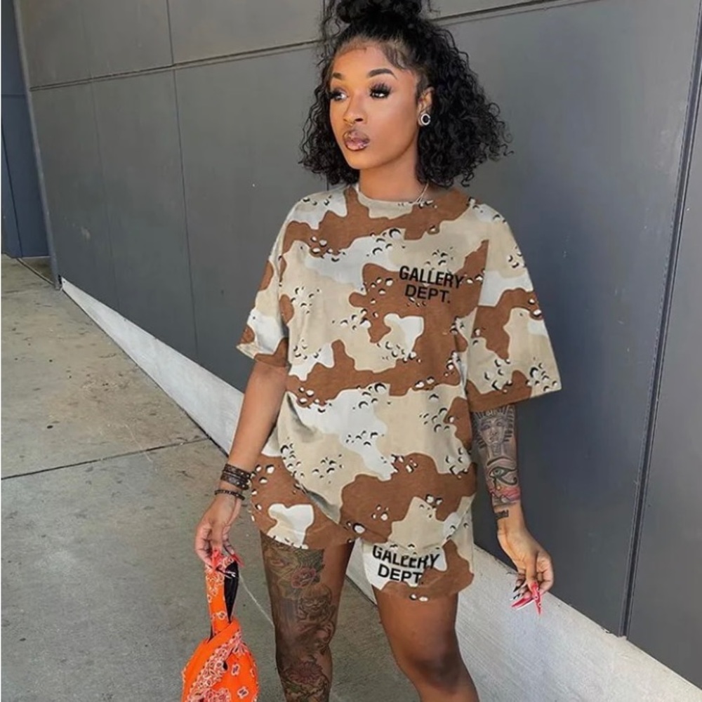 Camouflage Letter Print Trendy T-shirt With Shorts Set